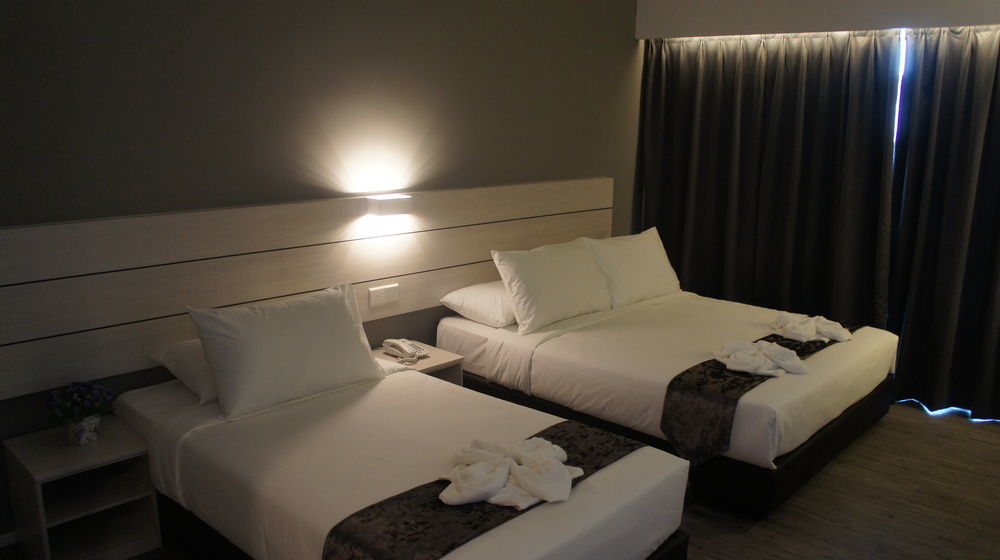 Malacca Hotel Arissa מראה חיצוני תמונה